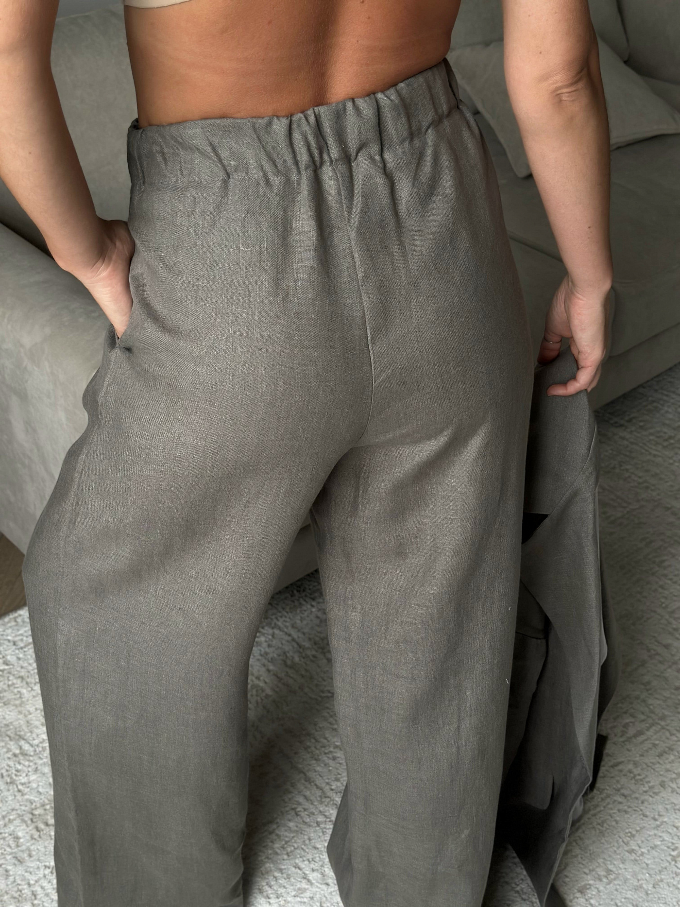 Костюм брючный льняной